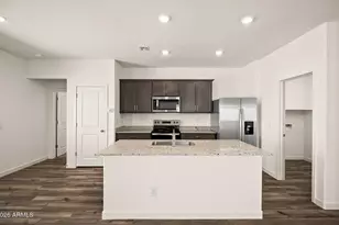 610 W Red Hawk Ct, Casa Grande, AZ 85122 - Photo 2