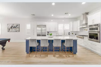 14316 W Desert Hills Drive, Surprise, AZ 85379 - Photo 8