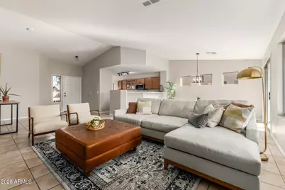 14925 W Mauna Loa Lane, Surprise, AZ 85379 - Photo 10