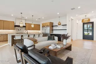 4307 E Sells Dr, Phoenix, AZ 85018 - Photo 18