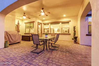 18322 W Thistle Landing Drive, Goodyear, AZ 85338 - Photo 14