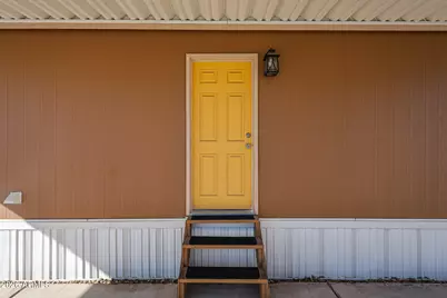 7810 W Peoria Avenue #40, Peoria, AZ 85345 - Photo 4