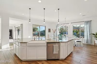 11723 W Red Hawk Drive, Peoria, AZ 85383 - Photo 6