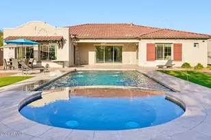 11723 W Red Hawk Dr, Peoria, AZ 85383 - Photo 4