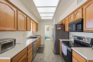 8061 E Monte Ave, Mesa, AZ 85209 - Photo 2