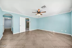 10223 W Desert Hills Dr, Sun City, AZ 85351 - Photo 10