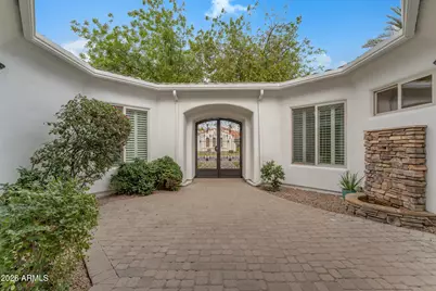 303 E Wexford Cove, Phoenix, AZ 85020 - Photo 1