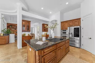 303 E Wexford Cove, Phoenix, AZ 85020 - Photo 18