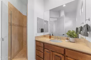 303 E Wexford Cove, Phoenix, AZ 85020 - Photo 38