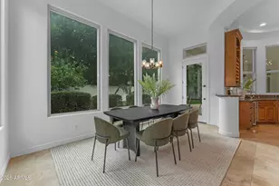 303 E Wexford Cove, Phoenix, AZ 85020 - Photo 12