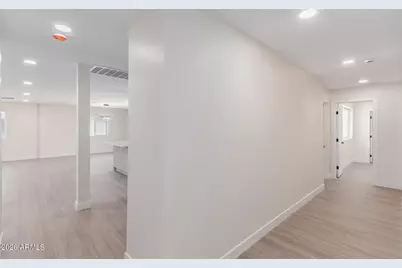 1007 E Campus Drive, Tempe, AZ 85282 - Photo 30