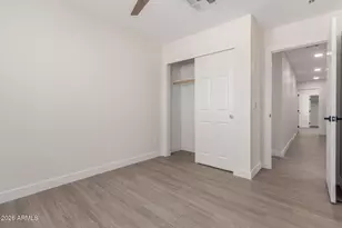 1007 E Campus Dr, Tempe, AZ 85282 - Photo 28