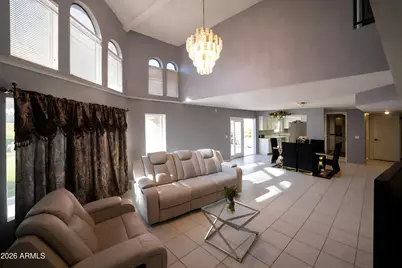 7102 N 31st Drive, Phoenix, AZ 85051 - Photo 6