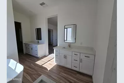 31060 N 213th Drive, Wittmann, AZ 85361 - Photo 6