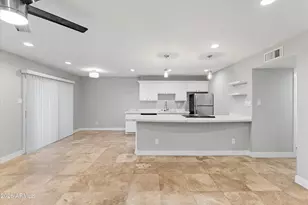 5525 E Thomas Rd, Phoenix, AZ 85018 - Photo 8