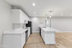 5525 E Thomas Rd, Phoenix, AZ 85018 - Photo 14