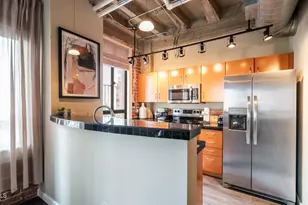 114 W Adams St, Phoenix, AZ 85003 - Photo 16