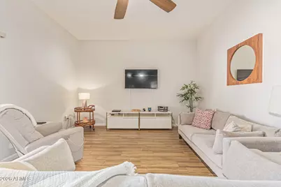 10902 W Topaz Drive, Sun City, AZ 85351 - Photo 10