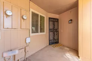 10902 W Topaz Dr, Sun City, AZ 85351 - Photo 8