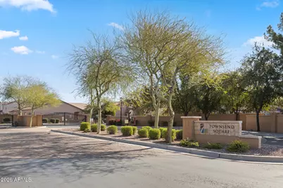 10793 N 70th Avenue, Peoria, AZ 85345 - Photo 4