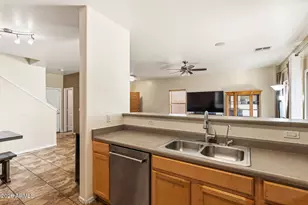 10793 N 70th Ave, Peoria, AZ 85345 - Photo 12