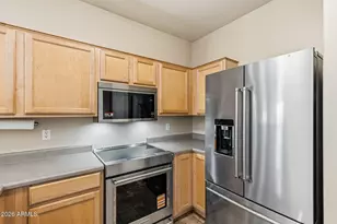 10793 N 70th Ave, Peoria, AZ 85345 - Photo 16