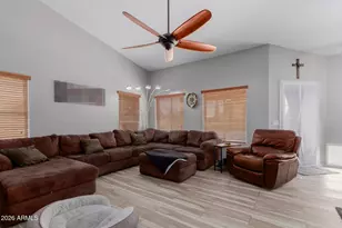 3655 E Redwood Ln, Phoenix, AZ 85048 - Photo 6