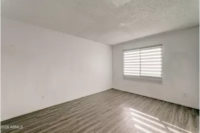 5202 N 42nd Drive, Phoenix, AZ 85019 - Photo 8