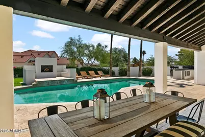 6718 E San Juan Avenue, Paradise Valley, AZ 85253 - Photo 10