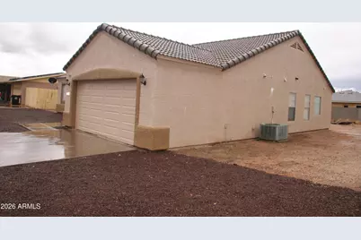 14308 S Amado Boulevard, Arizona City, AZ 85123 - Photo 10
