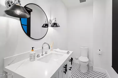 6718 E San Juan Avenue, Paradise Valley, AZ 85253 - Photo 28