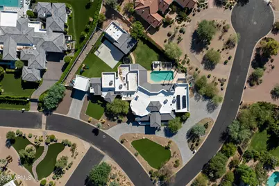 6718 E San Juan Avenue, Paradise Valley, AZ 85253 - Photo 2
