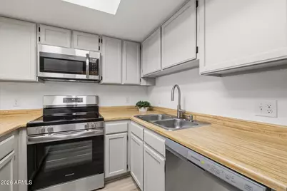 2129 E Kirkland Lane #1, Tempe, AZ 85281 - Photo 12