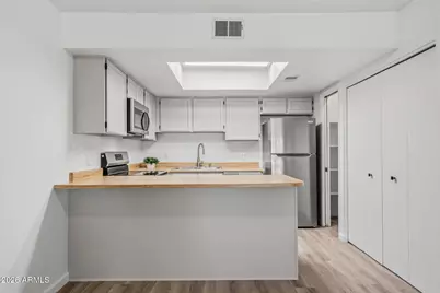 2129 E Kirkland Lane #1, Tempe, AZ 85281 - Photo 8