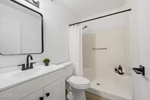 2129 E Kirkland Ln, Tempe, AZ 85281 - Photo 22
