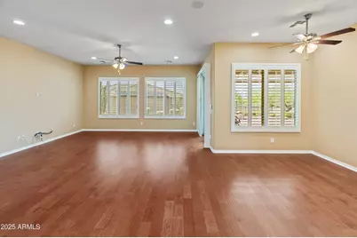 20506 N 271st Avenue, Buckeye, AZ 85396 - Photo 14