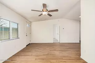 8601 N 103rd Ave, Peoria, AZ 85345 - Photo 8