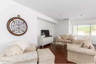 12122 W Dove Wing Way, Peoria, AZ 85383 - Photo 4