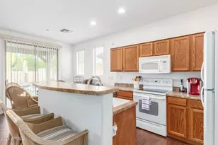 12122 W Dove Wing Way, Peoria, AZ 85383 - Photo 12