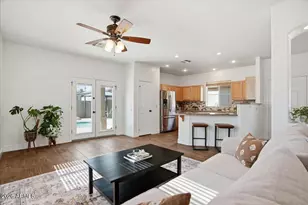 665 E Colt Ct, Chandler, AZ 85225 - Photo 10