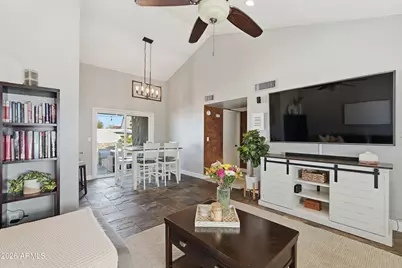 1314 E Utopia Road, Phoenix, AZ 85024 - Photo 8