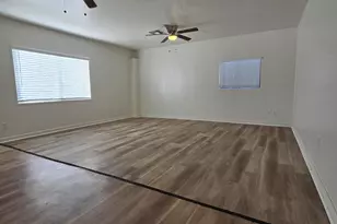 258 E Juniper St, Mesa, AZ 85201 - Photo 4