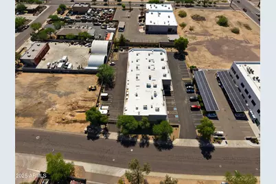 7900 N 70th Avenue #101, Glendale, AZ 85303 - Photo 2