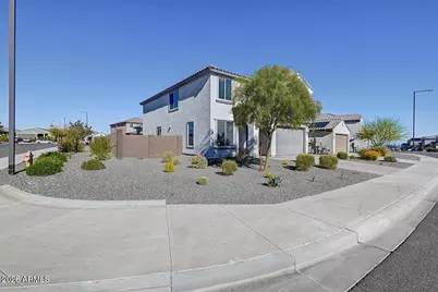 19892 W Badgett Lane, Litchfield Park, AZ 85340 - Photo 2