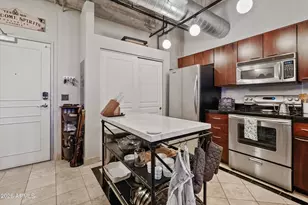 114 W Adams St, Phoenix, AZ 85003 - Photo 4