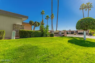 13611 N 98th Avenue #D, Sun City, AZ 85351 - Photo 32