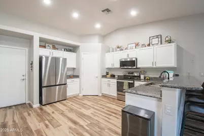 2218 E Mohave Lane, Apache Junction, AZ 85119 - Photo 10