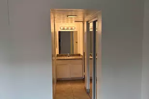 4111 E Camelback Rd, Phoenix, AZ 85018 - Photo 12