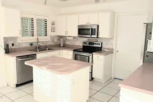 18170 N 89th Ln, Peoria, AZ 85382 - Photo 4