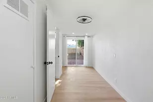 2047 E Virginia Ave, Phoenix, AZ 85006 - Photo 14